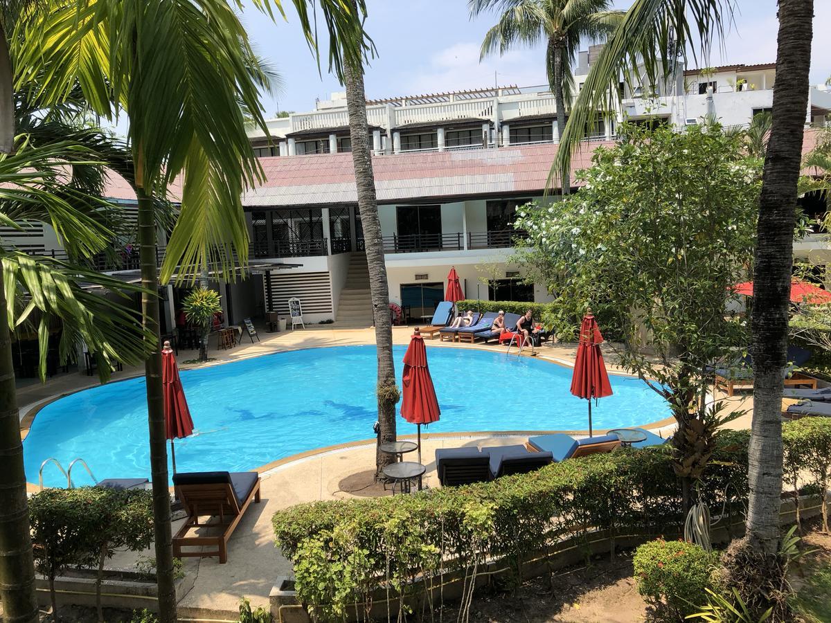 Bamboo Beach Hotel & Spa Patong Экстерьер фото