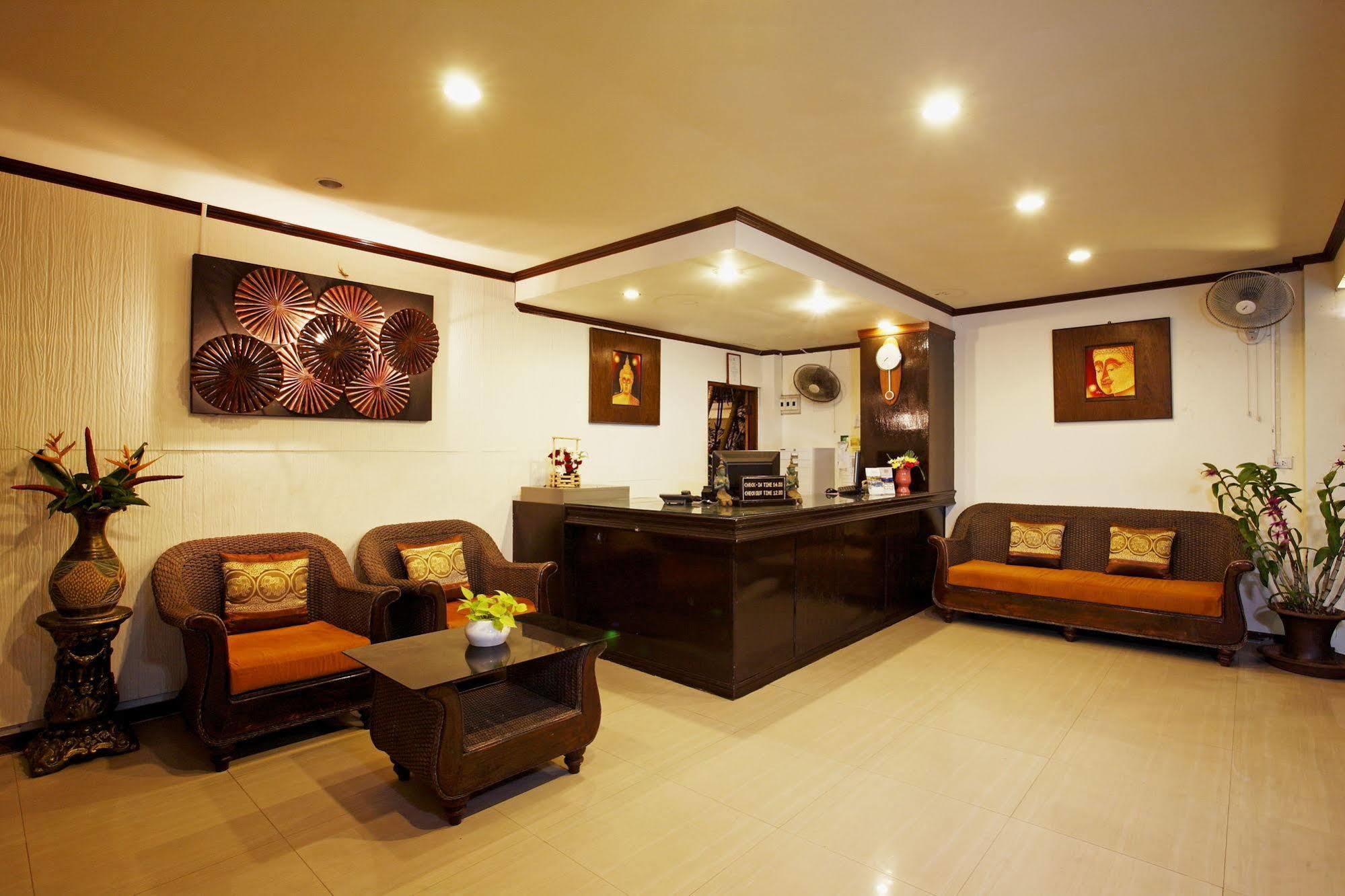 Bamboo Beach Hotel & Spa Patong Экстерьер фото